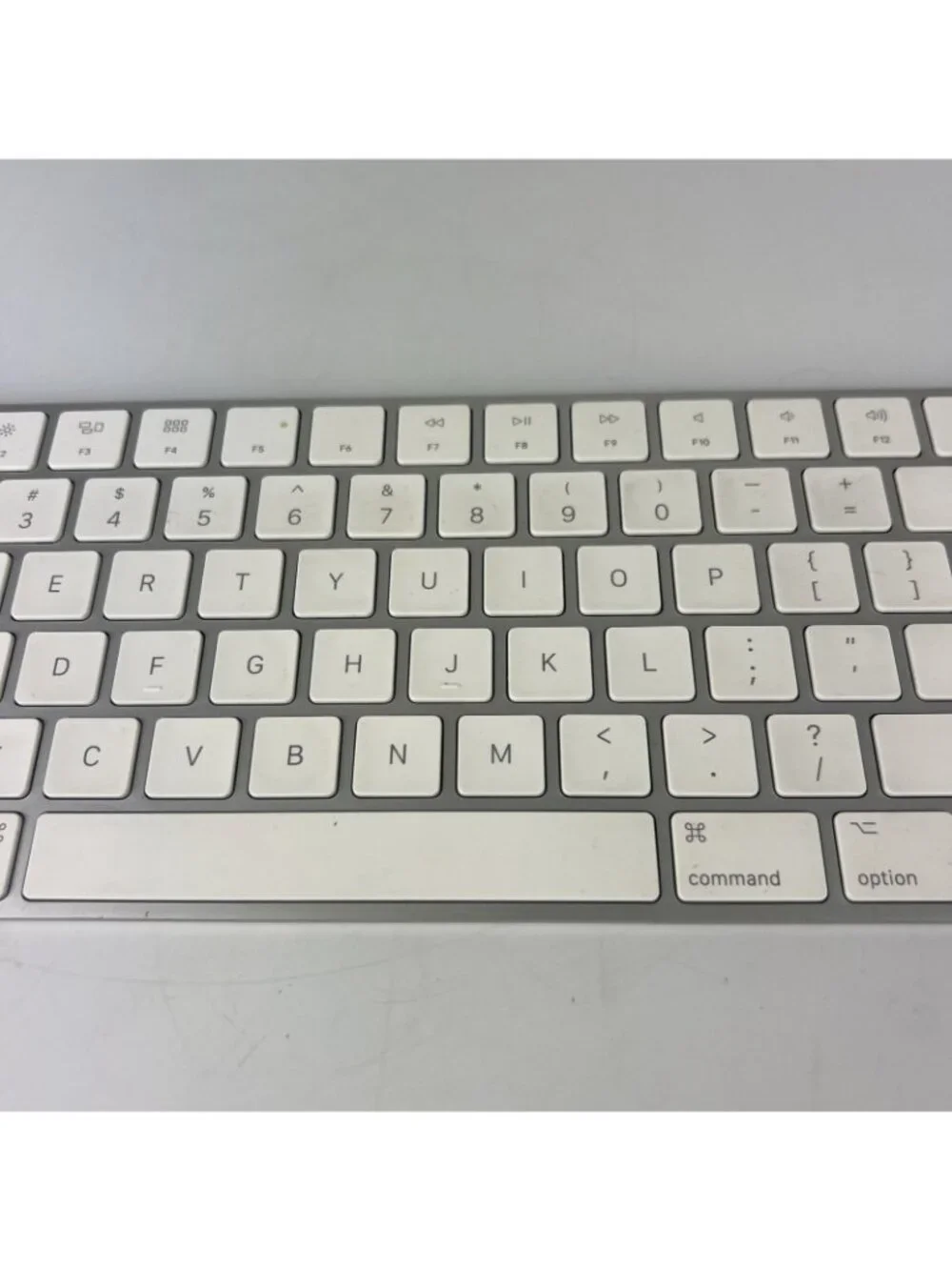 Apple Magic Keyboard A1843 Wireless Bluetooth Numeric Keypad MQ052LL/A Tested